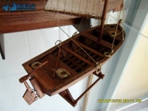 单桅小船 老莫作品